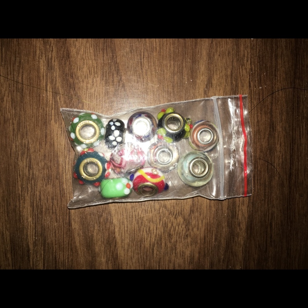 Beads for biagi bracelets